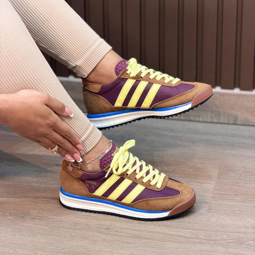 Adidas SL72