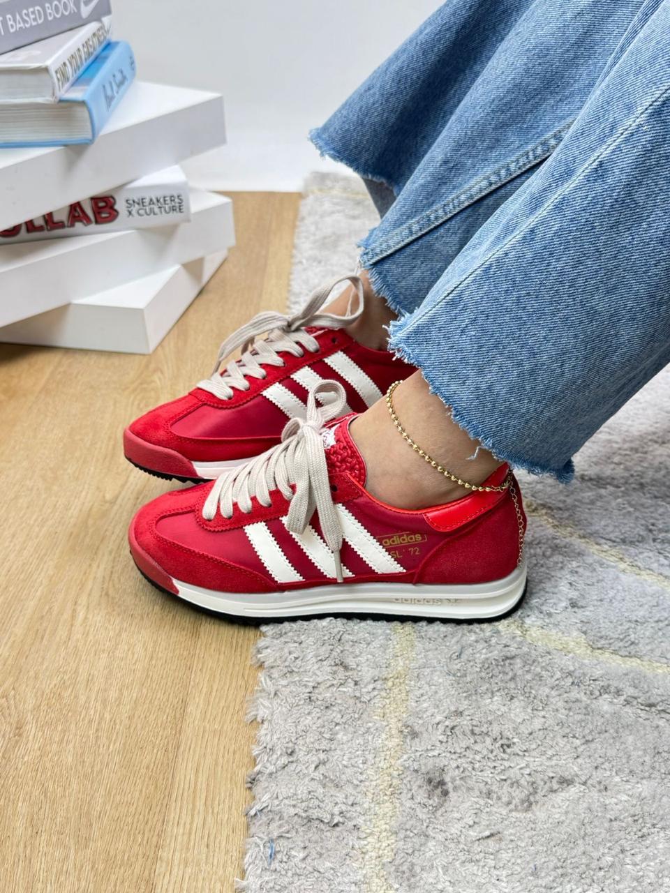 Adidas SL72