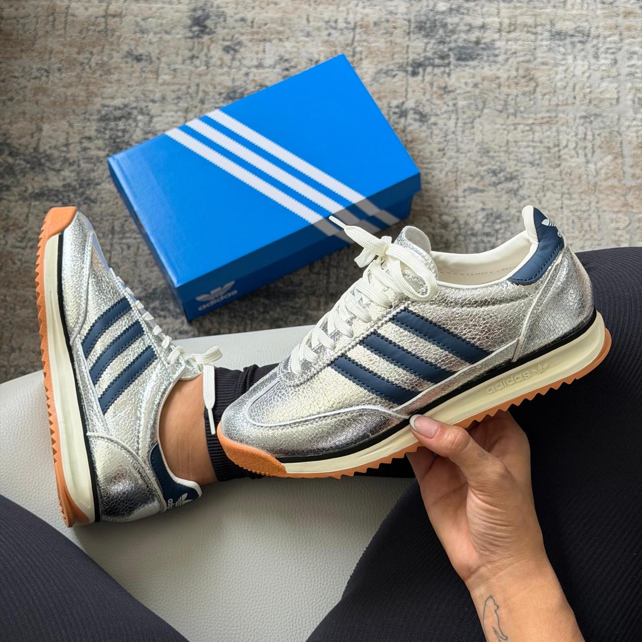 Adidas SL72